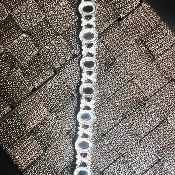 Women’s sterling and onyx bracelet nwot 7” - Picture 9 of 9